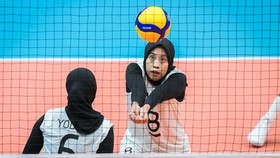 Megawati Hangestri Pertiwi bersama Timnas Voli Putri Indonesia.