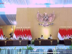 Prabowo Saat Retret: Di Sini Koalisi Kuat Kan? Ketua Partai Ada Semua?