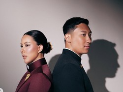 Terpopuler: Foto Seksi Jule Lepas Hijab vs Momen Prewedding Anak Tommy Soeharto