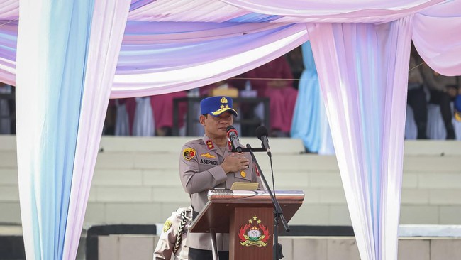 Kapolda Metro Jaya Irjen Pol. Asep Edi Suheri membuka secara resmi Pendidikan Pembentukan Bintara Polri Gelombang I Tahun Anggaran 2026 pada Selasa (6/1).