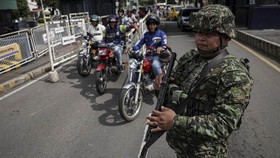 Baku Tembak Pecah dekat Istana Presiden Venezuela, Ada Apa?