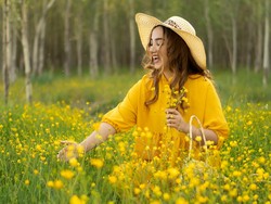 Ramalan Zodiak Hari Ini 6 Januari 2026: Pisces Bahagia Dikelilingi Cinta