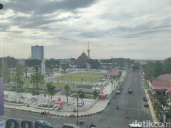 Progres Revitalisasi Alun-alun Sidoarjo Capai 99,9 Persen