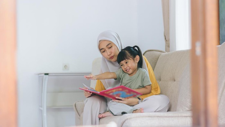 7 Dongeng untuk Mengajarkan Anak Cinta dan Kasih Sayang