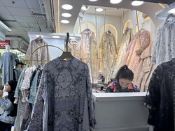 Pedagang Tanah Abang Cerita Baju Lebaran Gamis Rompi Lepas Sudah Diserbu