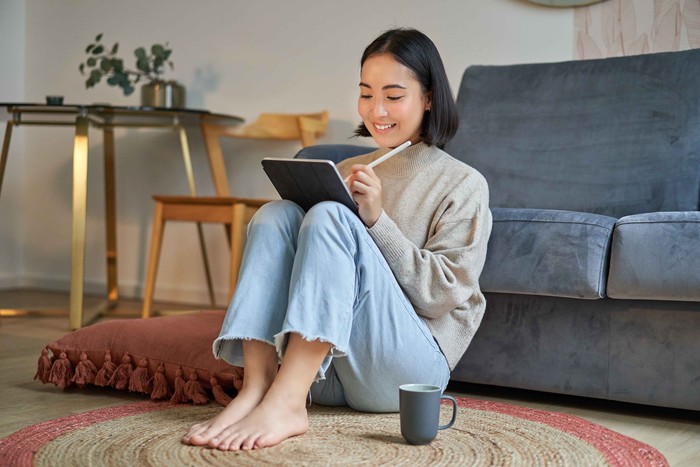 Eksperimen kecil membantu menggeser pola pikir kita, dari yang tadinya berorientasi pada hasil menuju pola pikir yang penuh rasa ingin tahu dan eksploratif.
