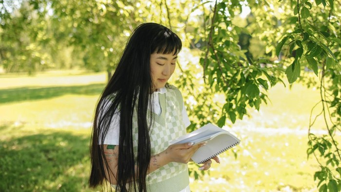 Prompt AI untuk mengetahui kepribadian. Prompt ini membantu refleksi diri.