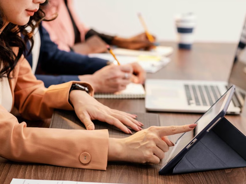 6 Kebiasaan di Kantor yang Ternyata Menunjukkan Kepribadian Asli