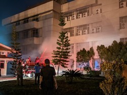 Kantor Bupati Inhil Terbakar!