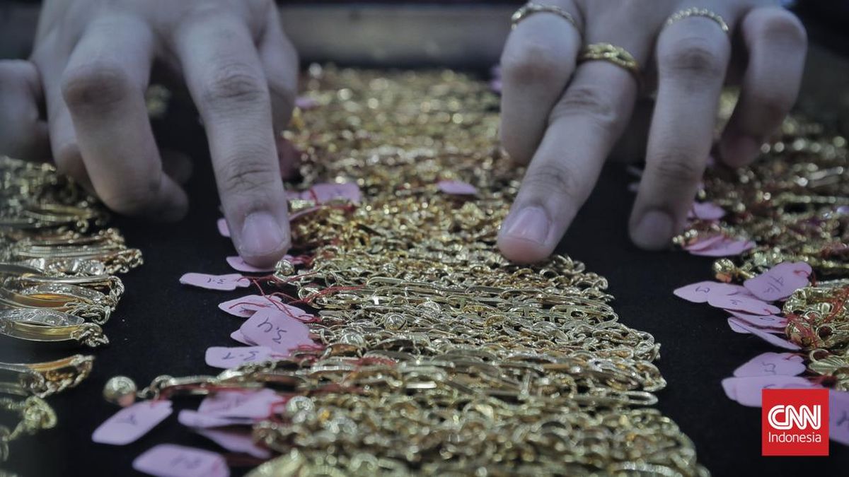 Mendagri Bongkar Biang Kerok Harga Emas Perhiasan di RI Terus Ngegas