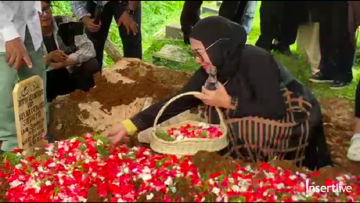 Kronologi Ayah Venna Melinda Meninggal Dunia saat Pijat