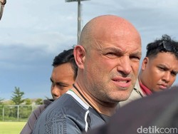 Bernardo Tavares Masih Raba Skuad Persebaya, Ogah Tebar Janji Surga