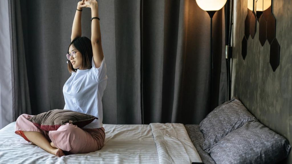 Apa yang Terjadi pada Tubuh Saat Peregangan Sebelum Tidur?