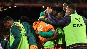 Kabar Sport CNN Terbaru : FOTO: Diallo Gemilang, Pantai Gading ke Perempaf Final Piala Afrika