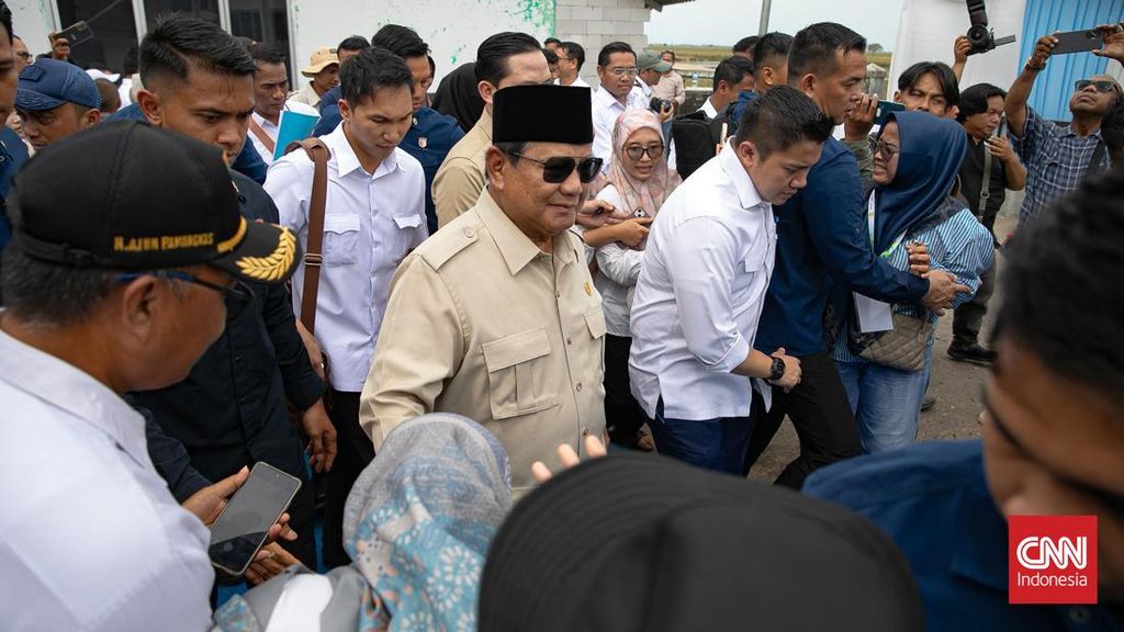 Prabowo Minta Murid Sekolah Rakyat Fasih Berbahasa Asing Menghadapnya