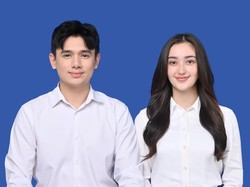 Setahun Persiapkan Pernikahan, 7 Potret Ranty Maria & Rayn Wijaya Pamer Foto Latar Biru