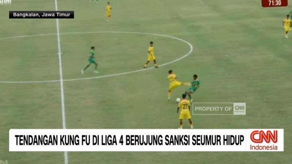 VIDEO: Tendangan Kung Fu di Liga 4 Berujung Sanksi Seumur Hidup