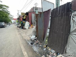 TPS Veteran Banjarmasin Sempat Luber ke Jalan, Kini Tinggal Sisa Baunya