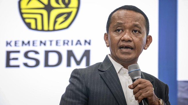 Bahlil mengungkapkan realisasi investasi di sektor ESDM pada 2025 turun dibandingkan tahun sebelumnya, terutama disumbang sektor ketenagalistrikan.