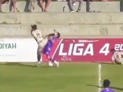 Terjadi Lagi! Tendangan Brutal Bikin Pemain Ini Dilarang Main Seumur Hidup