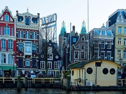 Rumah Tepi Kanal di Belanda Bentuknya Kurus, Ada yang Lebarnya Cuma 1 Meter