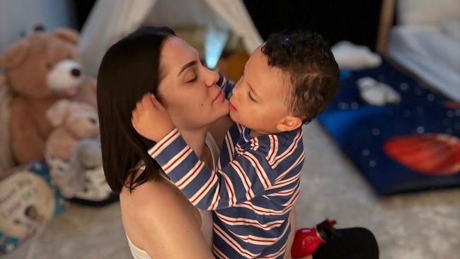 Setahun Berjuang Melawan Kanker Payudara, Jessie J Akhirnya Dinyatakan Bebas dari Penyakitnya