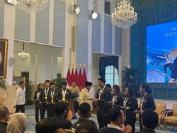 Prabowo Resmi Serahkan Bonus Rp 465 M ke Atlet Peraih Medali SEA Games