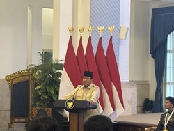 Canda Prabowo Bingung Bonus Atlet di Asian Games 2026: Makin Berat Buat Kami