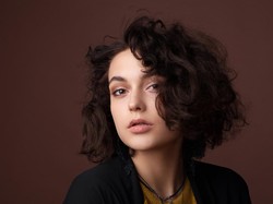 Tren Rambut 2026: Baby Bob, Model Bob Pendek yang Cocok untuk Rambut Keriting