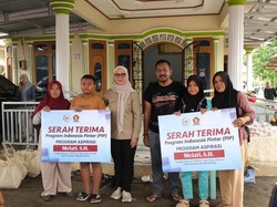 Salurkan PIP, Legislator Gerindra Tegaskan Pendidikan Tak Boleh Terhenti