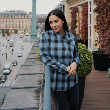 4 Makanan Tak Halal yang Dimakan Nagita Slavina, Terbaru Ramen di Korea