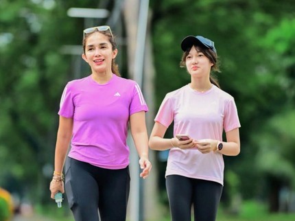 Disebut Mirip Bae Suzy, 5 Potret Pesona Eleanor Anak Ussy Sulistiawaty & Andhika Pratama