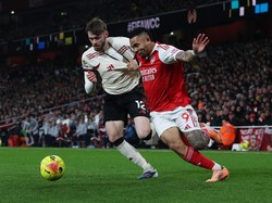 Alot, Arsenal Vs Liverpool Selesai 0-0