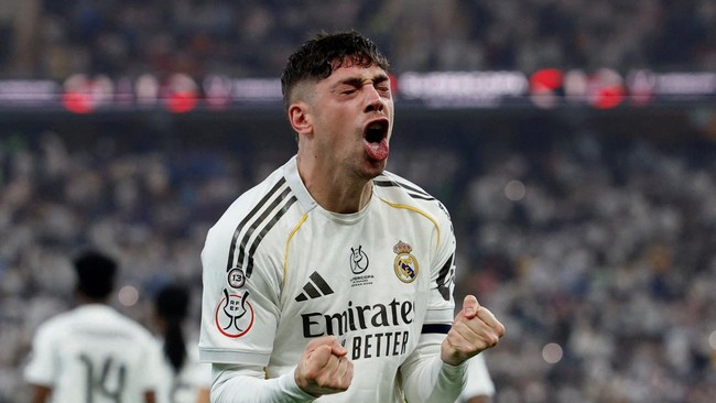 Real Madrid akan bertemu Barcelona di final usai mengalahkan Atletico Madrid 2-1 pada babak semifinal Piala Super Spanyol.