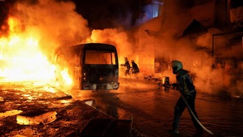 FOTO: Bentrokan Tentara Suriah dan Milisi Kurdi Pecah di Aleppo
