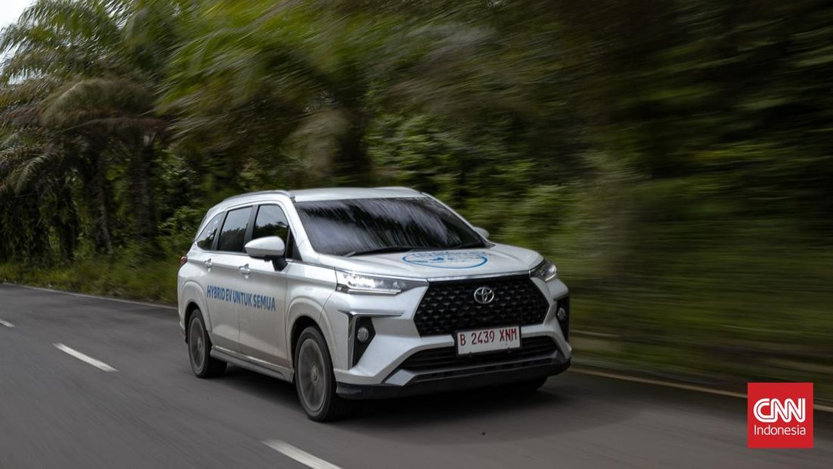 Toyota Umumkan Harga Resmi Veloz Hybrid Mulai Rp303 Juta