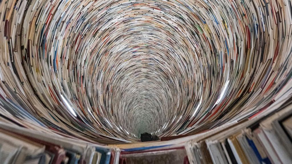 FOTO: Menengok 'Idiom', Menara 8.000 Buku di Praha