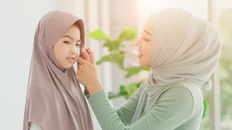 Mengenal 4 Posisi Anak dalam Al Quran&comma; Si Kecil yang Mana&quest;