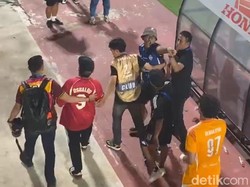 Panglima LAJ Masuk Lapangan-Maki Wasit Usai PSM Kalah 0-2 Lawan Bali United