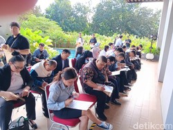 Pengalaman 15 Tahun Kerja, Pria Ini Pede Bisa Gabung Trans Hotel