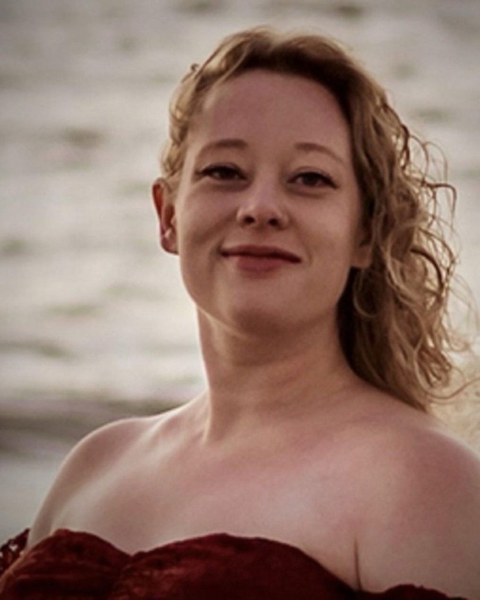 Renee Nicole Good tewas ditembak oleh anggota ICE di AS. Ia merupakan seorang ibu dari tiga anak.