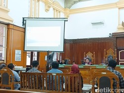 Saksi Terima Duit dari Kontraktor, Hakim: Tobat, Kalau Nggak Cocok Mundur