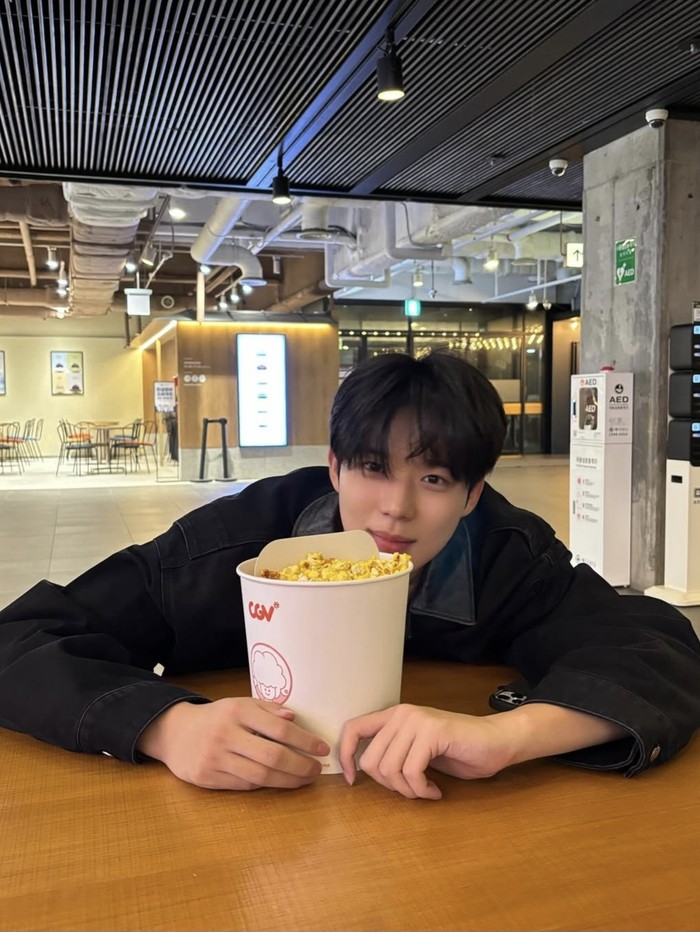 Karakter Pangeran Agung Seongnam membawa Moon Sang Min mendapat penghargaan pertamanya sebagai Aktor Pendatang Baru Terbaik di Baeksang Arts Award 2023./ foto: instagram.com/_sangmxn_