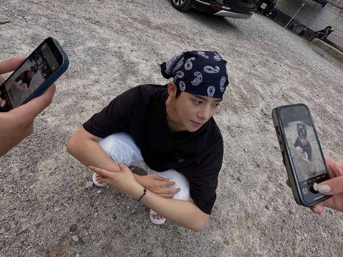 Memiliki bakat dan potensi di dunia akting, Moon Sang Min meniti kariernya dan kembali muncul lewat peran kecil dalam drama 'My Name'./ foto: instagram.com/_sangmxn_