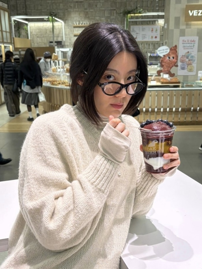 Nam Ji Hyun merukapan aktris kelahiran Incheon, Korea Selatan, 17 September 1995./ foto: instagram.com/hyuniiiiiii_95917