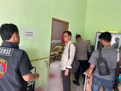 Kades Bailangu Timur Ditikam Keponakan saat Berada di Kantor Desa