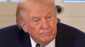 Trump: Greenland Akan Dicaplok Rusia atau China Kalau Tak Diambil AS