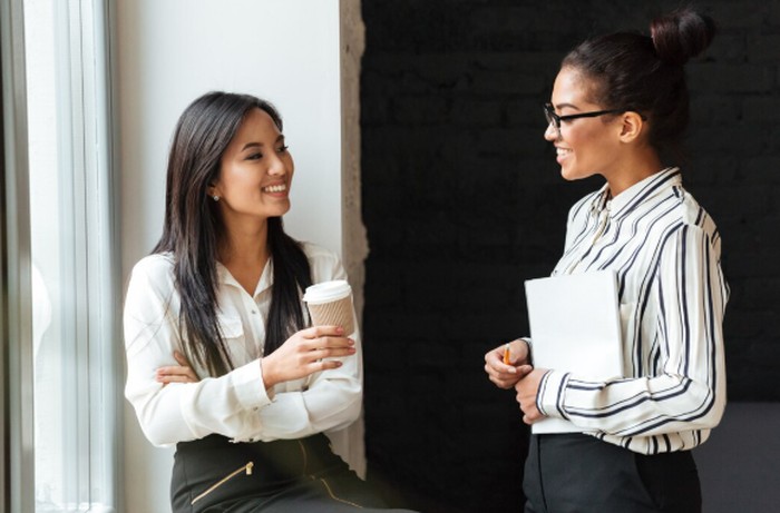 Kalimat ini membantu orang mengambil keputusan dengan lebih tenang. Menurut ahli, keputusan tanpa tekanan menghasilkan kepuasan yang lebih tinggi./ Foto: freepik.com/drobotdean