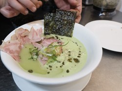 Ketika 3 Chef Korea Ditantang Bikin Mi Instan Naik Kelas, Ini Kreasinya!