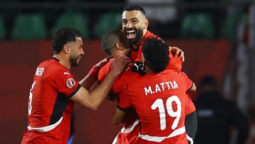 Berita Panas dari Dunia Sport CNN : FOTO: Salah Bersinar, Mesir Singkirkan Juara Bertahan Pantai Gading